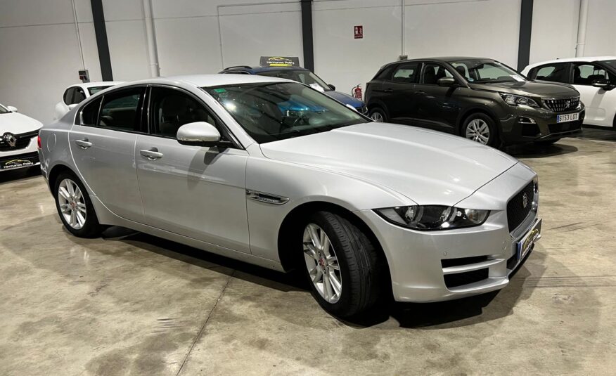 JAGUAR XE 2.0 DIESEL PURE 180CV